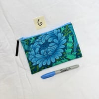 Image 4 of Wiliam Morris Pouch No.6