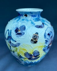 Image 3 of “Pansy” vase