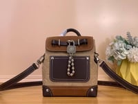 Image 2 of Lou suede collection