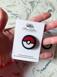 Image 2 of Pokéballs Pins 