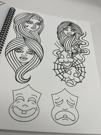 Image 5 of Javier DeLuna : LINE DRAWING BOOK VOL.3