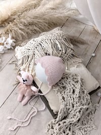Image 2 of Knitted photo prop | photoshooting set | lady teddy bear and bonnet | pink
