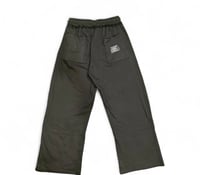 Image 2 of “NOIR  VIB3Z” OVERSIZED 3/4 shorts 