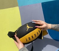 Image 3 of MARSUPIO YELLOW & DARK GREY