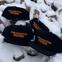 Image 2 of FLYERS Corduroy Snapback 'Black'