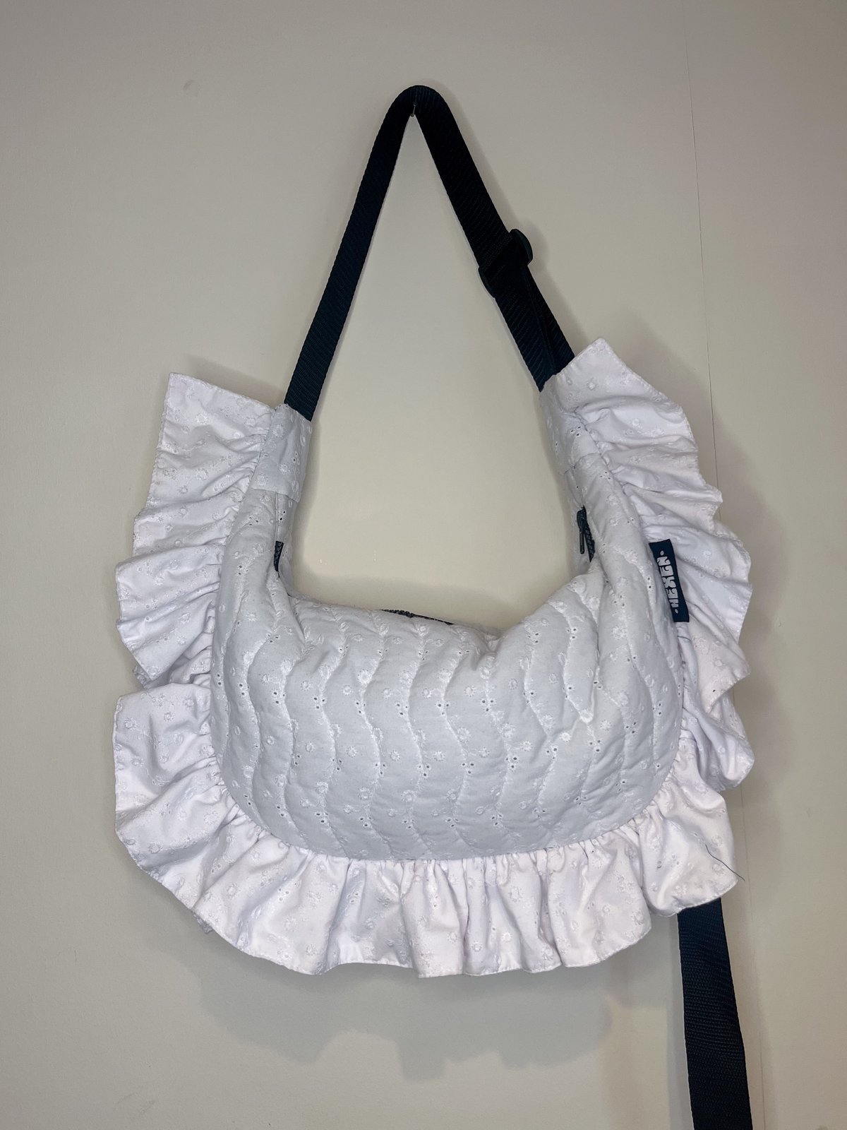 SAMPLE SALE White Frill Bag