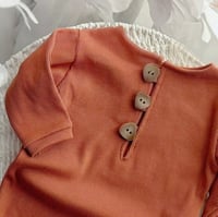 Image 2 of Sitter boys bodysuit Kai  - dusty orange| photo props
