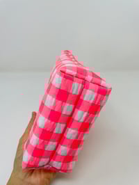 Image 2 of Trousse de toilette haute à poser intérieur enduit, tissu au choix.