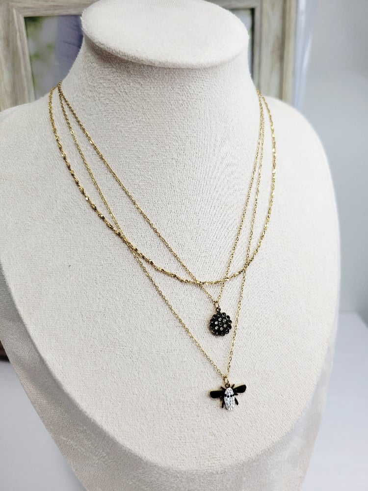 Image of Bee Hive Layered Necklace cklace 
