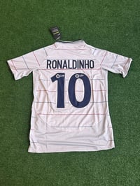 Image 3 of     FC Barcelona 2005/06 Away Jersey – Ronaldinho #10 White Edition