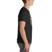 Image 5 of Officially licensed Leigh Rivers Psychotic obsession Aria heart Unisex t-shirt