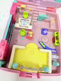 Image 12 of Ensemble bracelet et Polly Pocket Loft New Yorkais