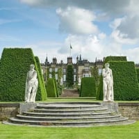 Image 2 of Art Workshop with Afternoon Tea at Renishaw Hall