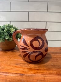 Image 1 of Taza Almendra 