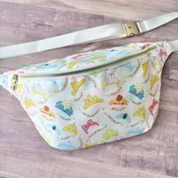 Image 1 of tiara time XL belt bag