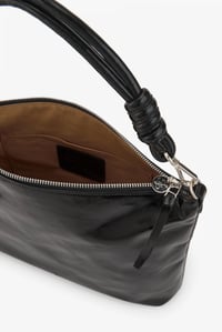 Image 3 of Bolso Jacqueline Negro Acharolado ZUBI
