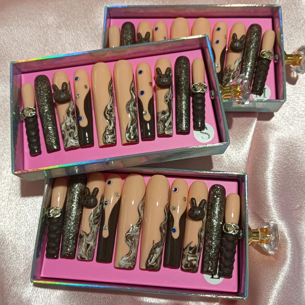 Image of pick from option 1-25 acrylic press on nail set