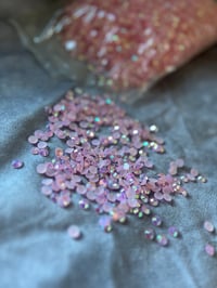 Image 1 of Rosita - 6mm Jelly Resin Rhinestone