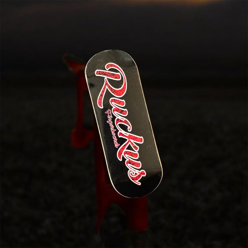 Ruckus Font (Roses) - Real Wear Graphic