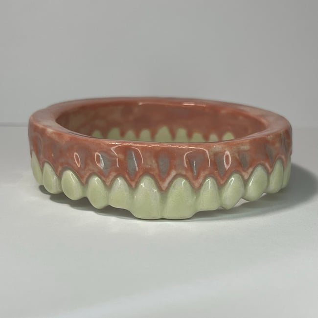Teeth Bracelet D - 7.50 in Inner Circumference