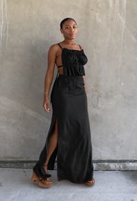 Image 1 of FLOWER TOP | BLACK LINEN