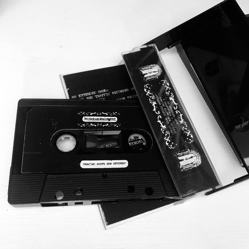 Knifedoutofexistence - Tracing Roots Now Severed (Regular Cassette Case Edition)