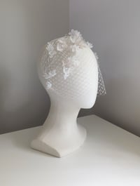 Image 3 of BLOSSOM EMBELLISHED VEIL : IVORY 