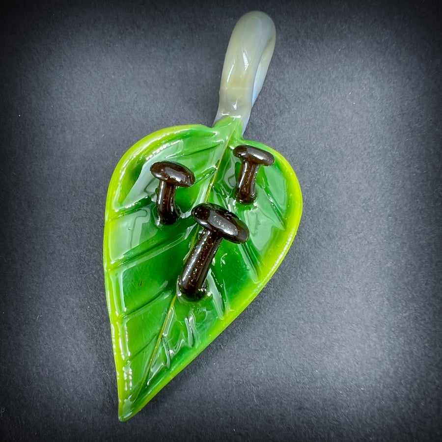 Image of Triple Mushroom Leaf Pendant