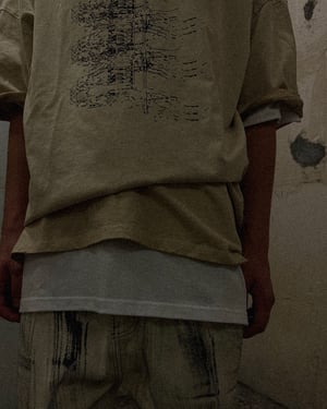 Image of ÒLĮNE - Distòry T-Shirt (Dirty Yellow)