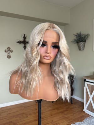 Image of Beige luxury bob  (ready to ship)