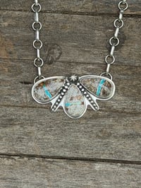 Image 2 of Royston Ribbon 3Stone Necklace 