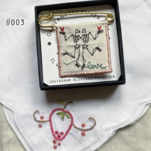 Image of Broche « squelette »(big)