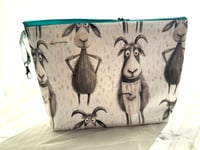 🐐 Med Zipper bag