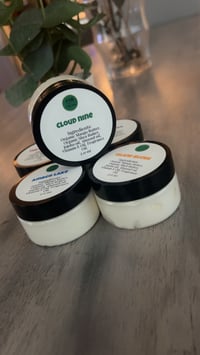 Image 2 of The Essences Women’s Sample Pack 
