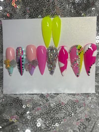 Image 5 of Stiletto  Always on point gel  press on nails