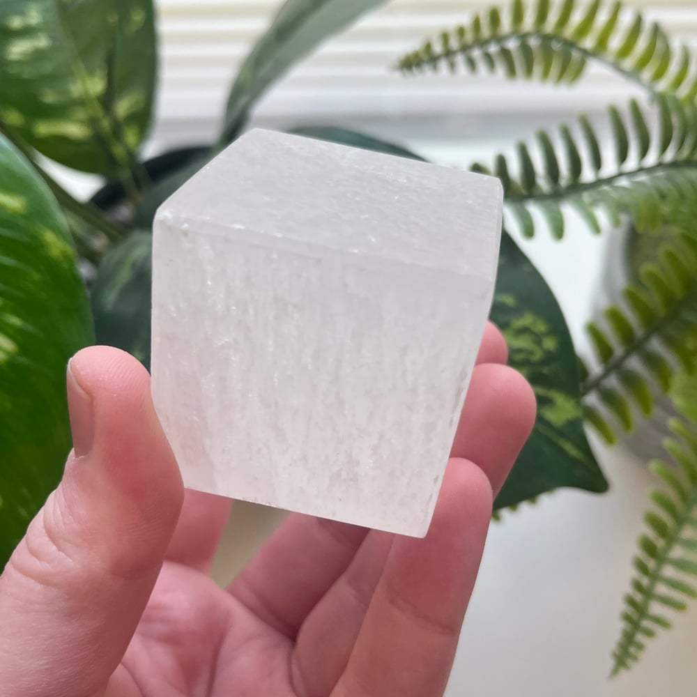 Satin Spar Selenite Cube