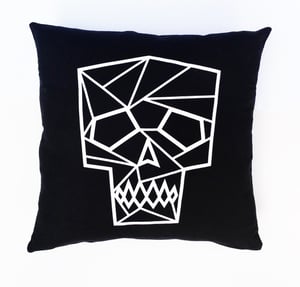 Image of LornaLove cushion : skull [white on black]