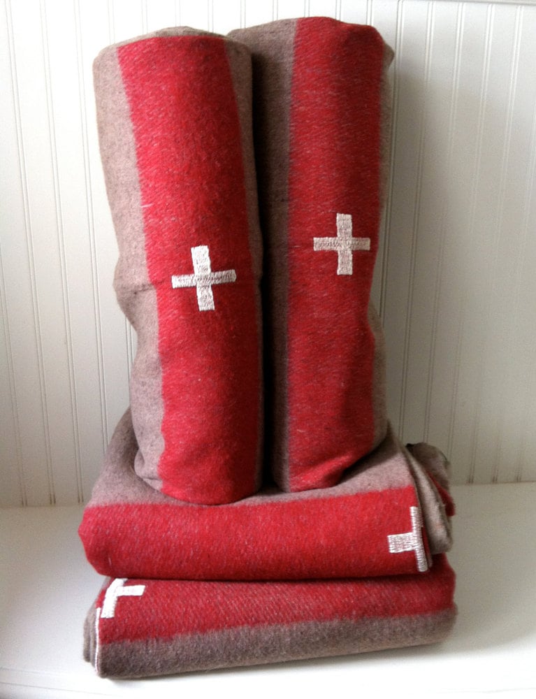 Image of authentic swiss army blanket