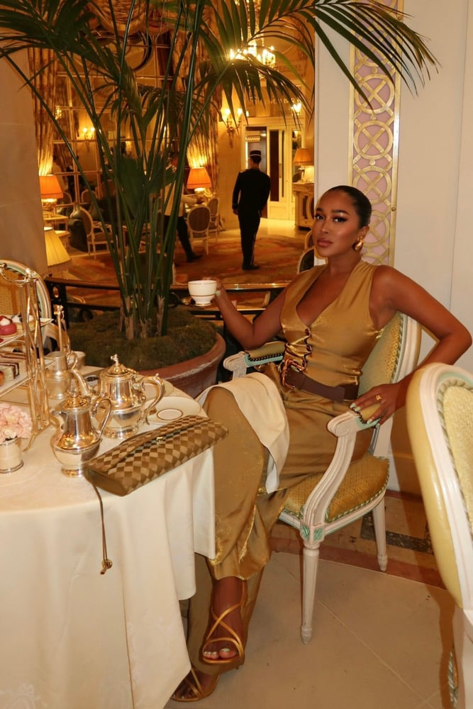Image of ZARA SATIN VEST (M) &  WIDE LEG BELTED PANTS (L)