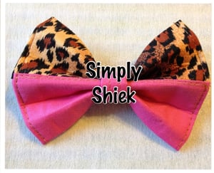 Image of Cheetah and Pink Bow