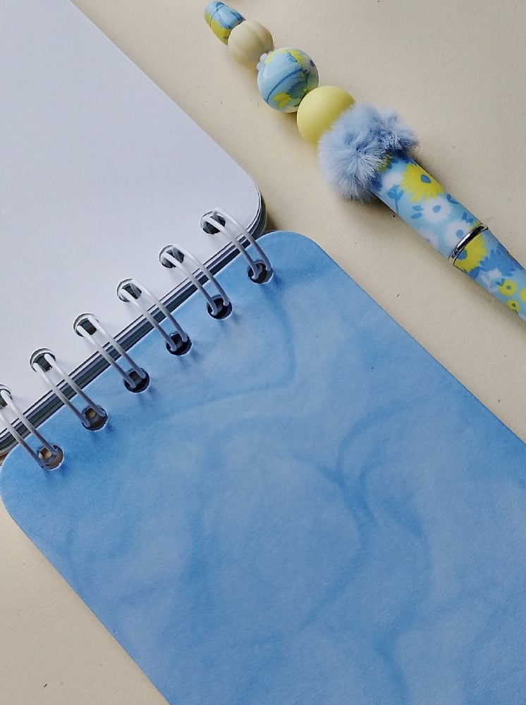 Image of FlowerLoves 1