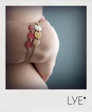 Image of Bracelet daim 3 Pastilles