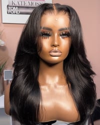 Image 2 of 18 Inch Straight Lace Frontal Wig - Ready To Wear 
