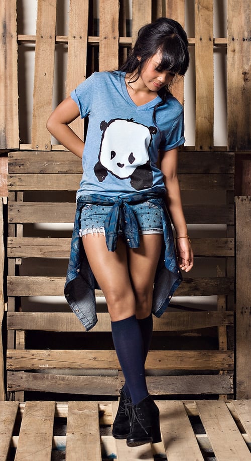 Image of "Baby Panda" V-Neck (Light Blue Heather)