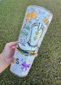 Image 1 of 24oz Acrylic Mardi Gras Snow Globe Cup