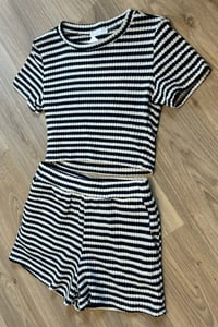 Image 3 of Crochet stripe shorts set - 4 colours 