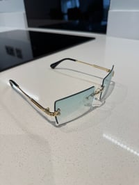 Image 3 of Mint Killy Shades 