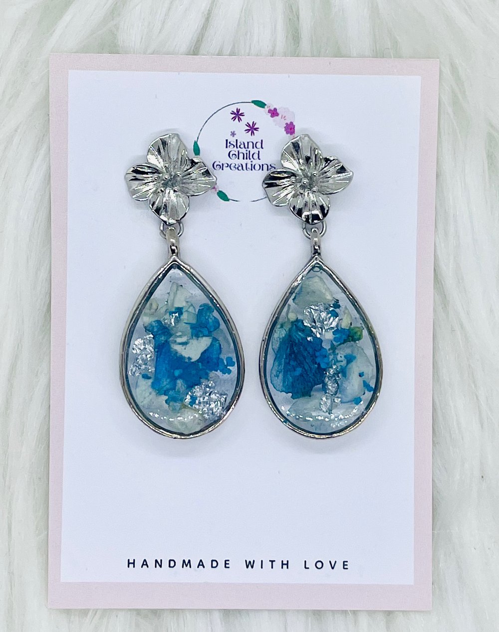 Image of BLUE HYDRANGEA FLORAL DANGLES 