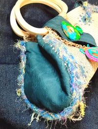 Image 3 of Recycled placemmat handbag with blue leather