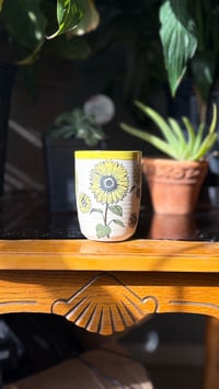 Image 4 of Sunflower mug 03